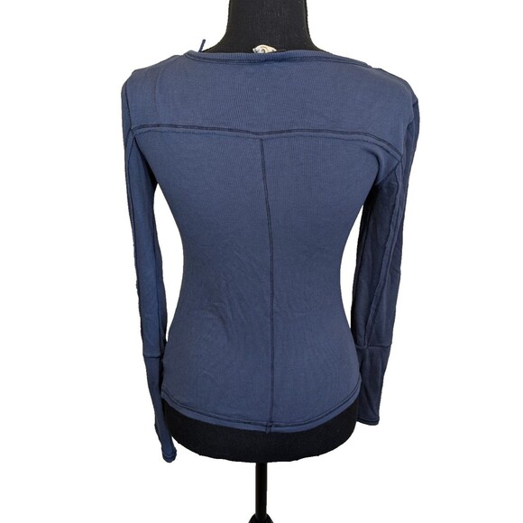 We the Free Megs Up All Night Henley Top Ribbed Snap Button Slim Fit Y2K Small - Picture 3 of 12